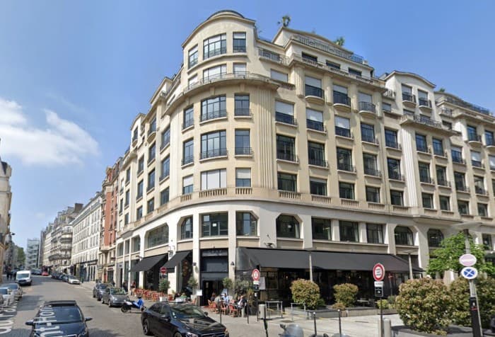 Local commercial · 130 m² · Cession de bail — photo 1