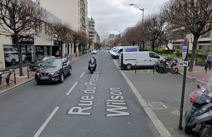 Local commercial · 150 m² · Location — photo 1