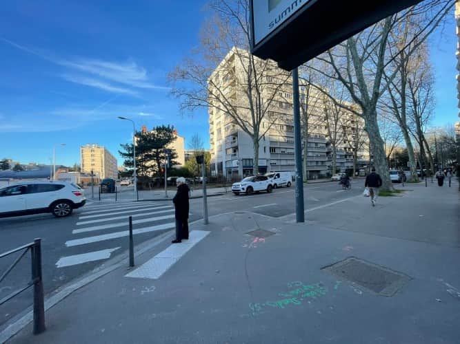 Local commercial · 100 m² · Fonds de commerce — photo 1