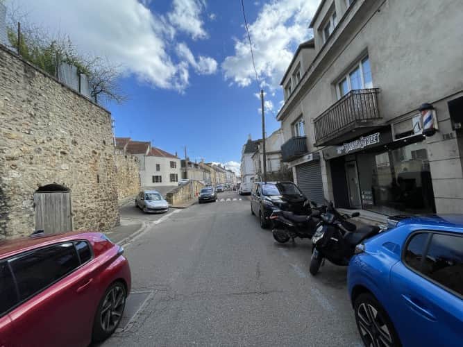 Local commercial · 32 m² · Cession de bail — photo 1