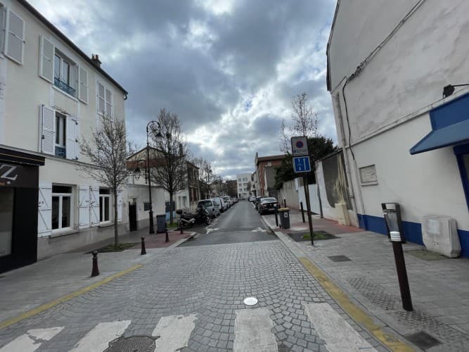 Local commercial · 54 m² · Cession de bail — photo 1