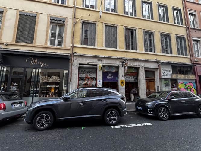 Local commercial · 100 m² · Fonds de commerce — photo 1