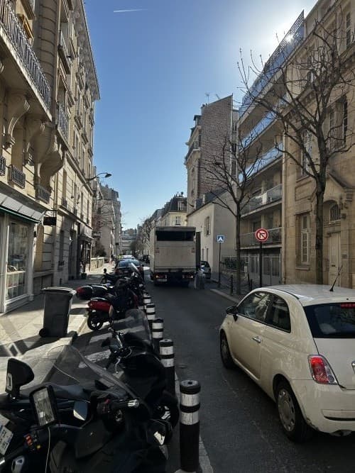 Local commercial · 140 m² · Fonds de commerce — photo 1
