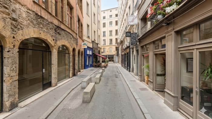 Local commercial · 150 m² · Fonds de commerce — photo 1