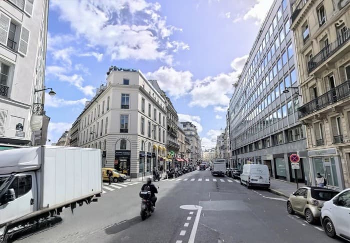 Local commercial · 110 m² · Location — photo 1