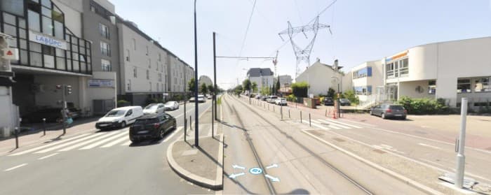 Local commercial · 129 m² · Fonds de commerce — photo 1