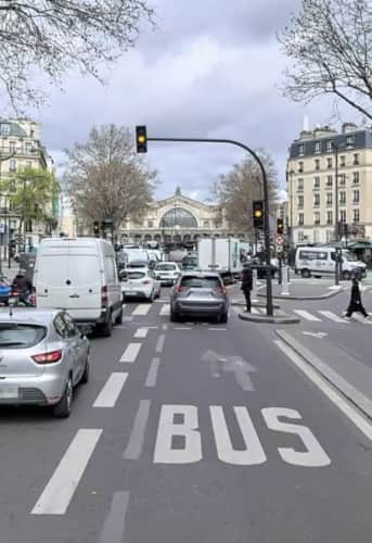 Local commercial · 61 m² · Cession de bail — photo 1