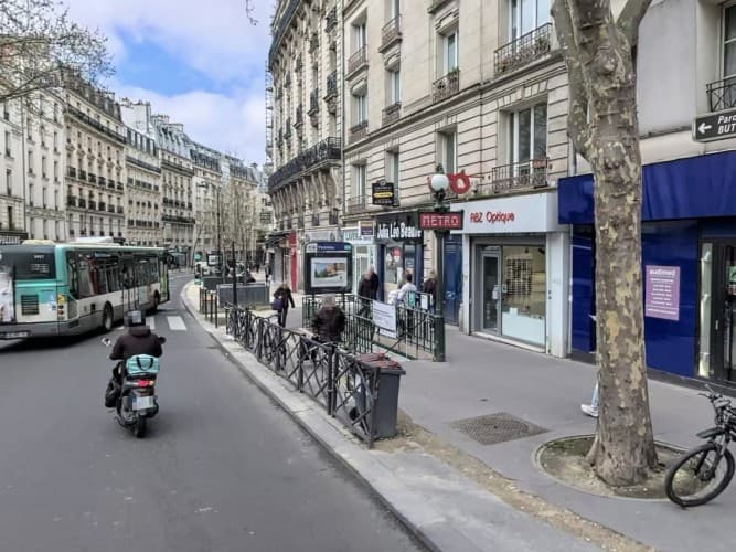 Local commercial · 10 m² · Cession de bail — photo 1
