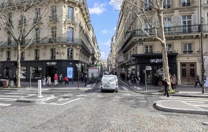 Local commercial · 82 m² · Fonds de commerce — photo 1
