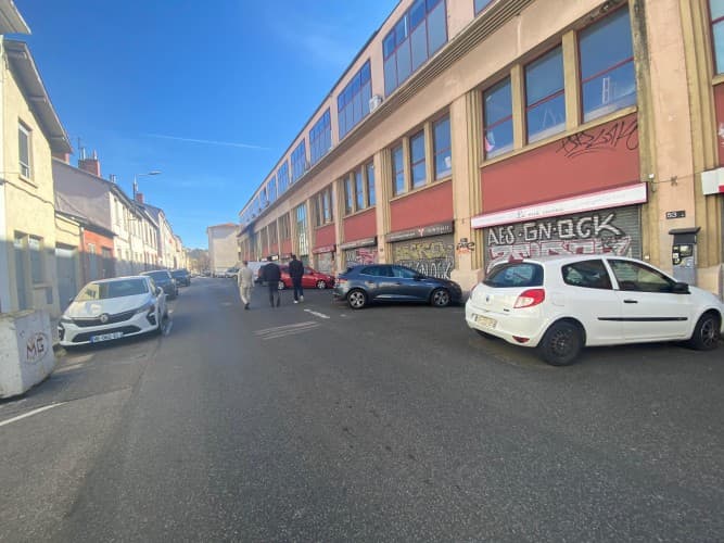 Local commercial · 55 m² · Fonds de commerce — photo 1