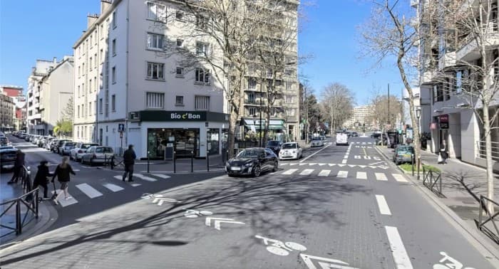 Local commercial · 35 m² · Cession de bail — photo 1