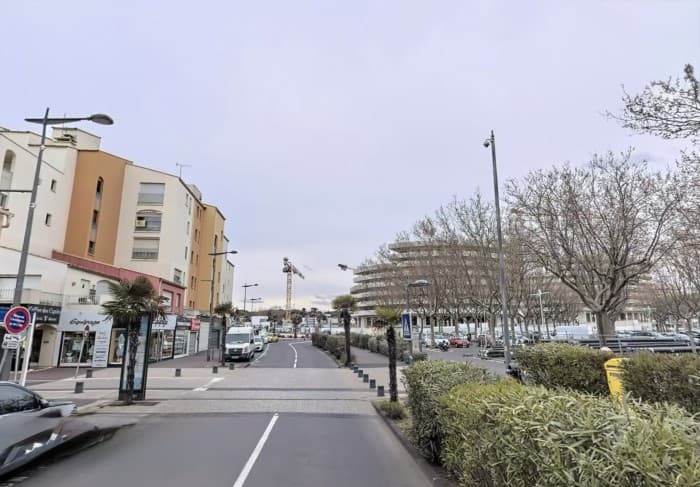 Local commercial · 70 m² · Cession de bail — photo 1