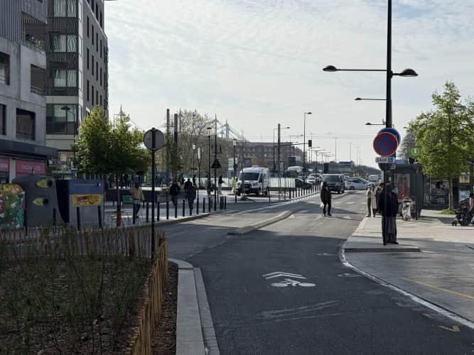 Local commercial · 73 m² · Cession de bail — photo 1