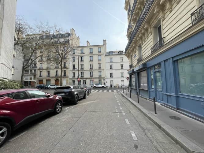 Local commercial · 28 m² · Cession de bail — photo 1