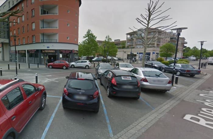 Local commercial · 115 m² · Cession de bail — photo 1