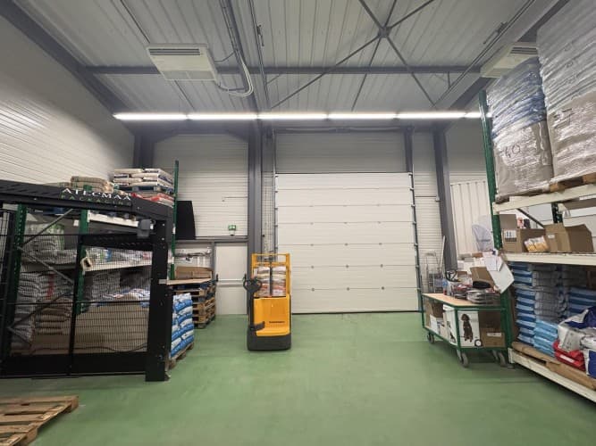Murs commerciaux · 633 m² · Achat des murs — photo 1
