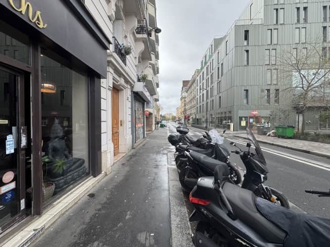 Local commercial · 88 m² · Cession de bail — photo 1