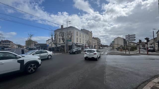 Local commercial · 181 m² · Fonds de commerce — photo 1