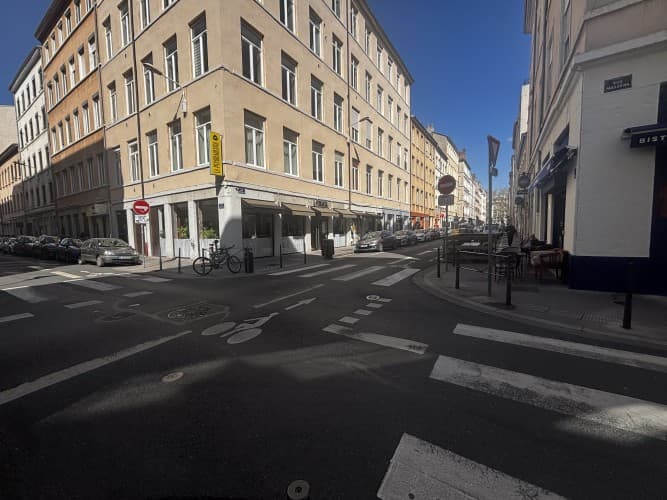 Local commercial · 210 m² · Fonds de commerce — photo 1