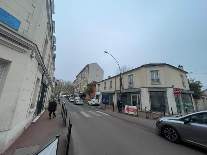 Local commercial · 48 m² · Cession de bail — photo 1
