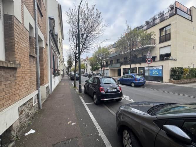 Local commercial · 37 m² · Cession de bail — photo 1