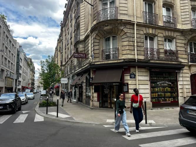 Murs commerciaux · 52 m² · Achat des murs — photo 1