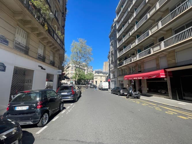 Local commercial · 45 m² · Cession de bail — photo 1