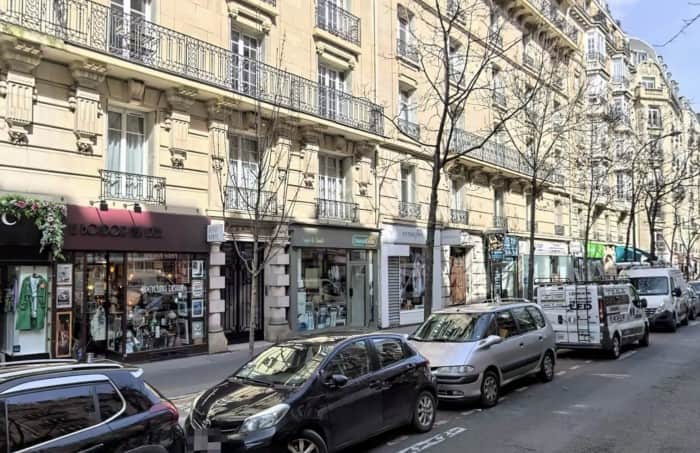 Local commercial · 74 m² · Location — photo 1