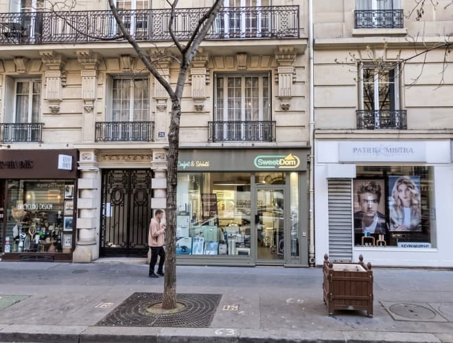 Local commercial · 74 m² · Location — photo 1