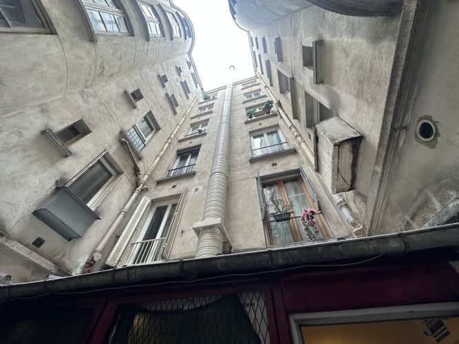 Local commercial · 140 m² · Fonds de commerce — photo 1