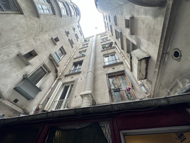 Local commercial · 140 m² · Fonds de commerce — photo 1