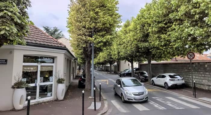 Local commercial · 35 m² · Location — photo 1