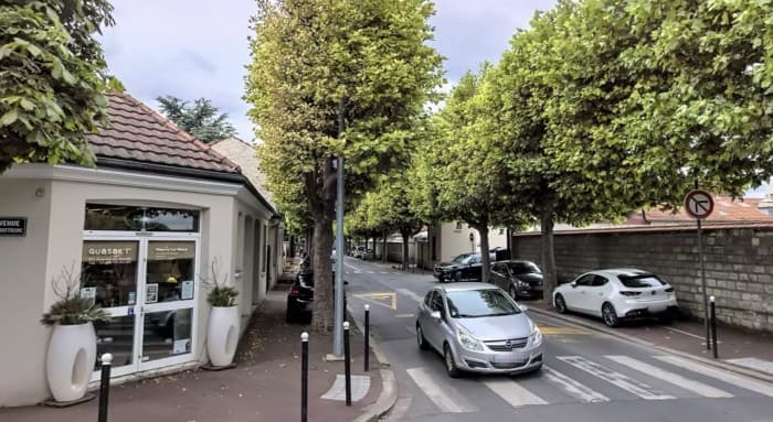 Local commercial · 35 m² · Location — photo 1