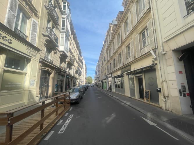 Local commercial · 79 m² · Fonds de commerce — photo 1