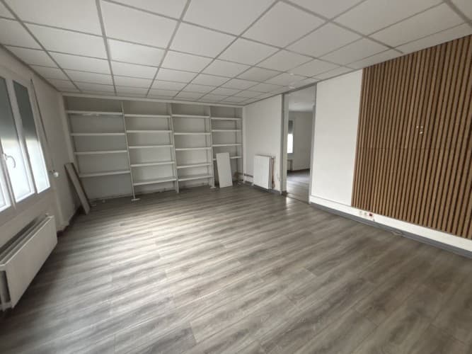 Murs commerciaux · 170 m² · Achat des murs — photo 1