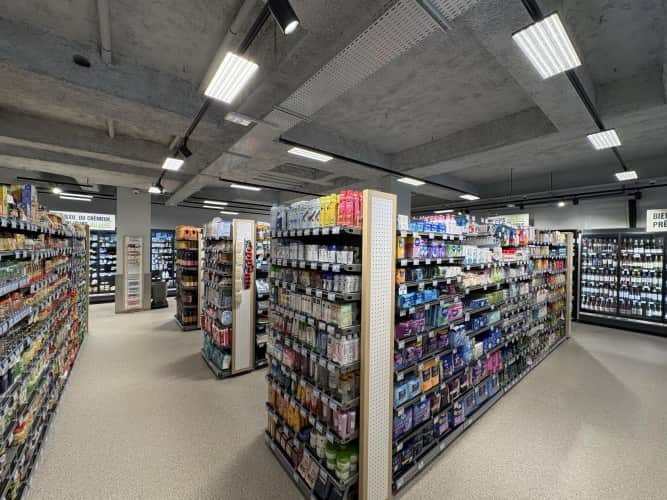 Murs commerciaux · 400 m² · Achat des murs — photo 1