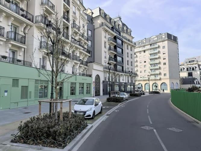 Murs commerciaux · 292 m² · Achat des murs — photo 1
