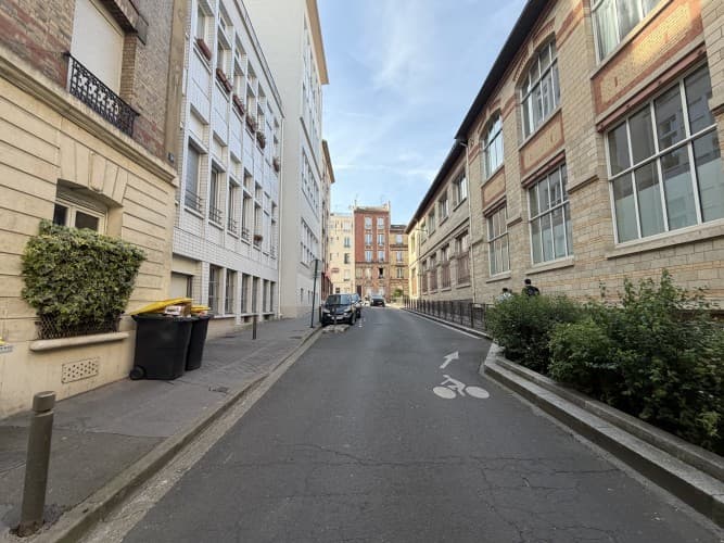 Local commercial · 58 m² · Cession de bail — photo 1