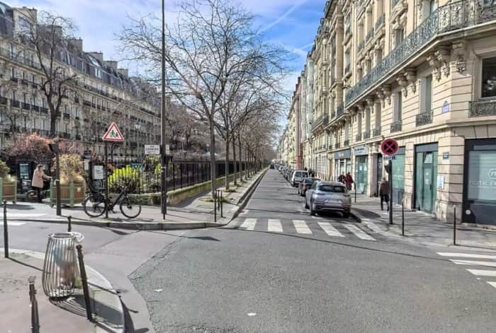 Local commercial · 140 m² · Fonds de commerce — photo 1