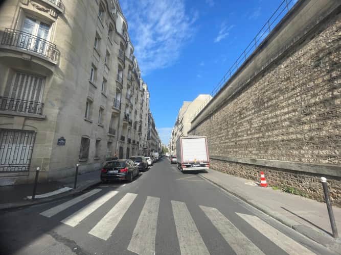 Local commercial · 25 m² · Cession de bail — photo 1