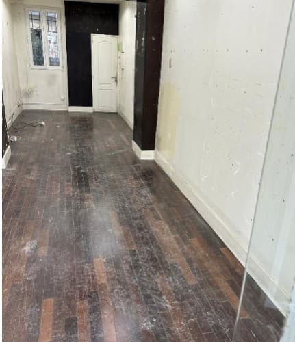 Local commercial · 29 m² · Location — photo 1