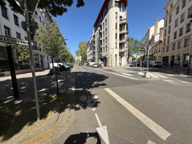 Local commercial · 70 m² · Cession de bail — photo 1