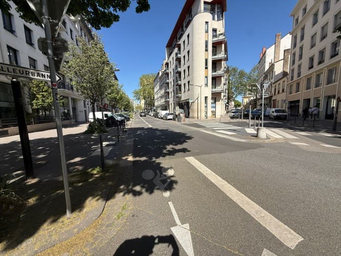 Local commercial · 70 m² · Cession de bail — photo 1