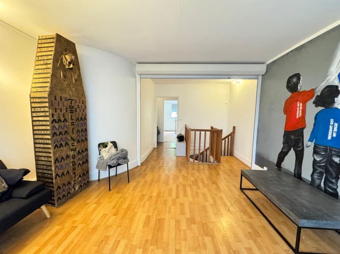 Murs commerciaux · 157 m² · Achat des murs — photo 1