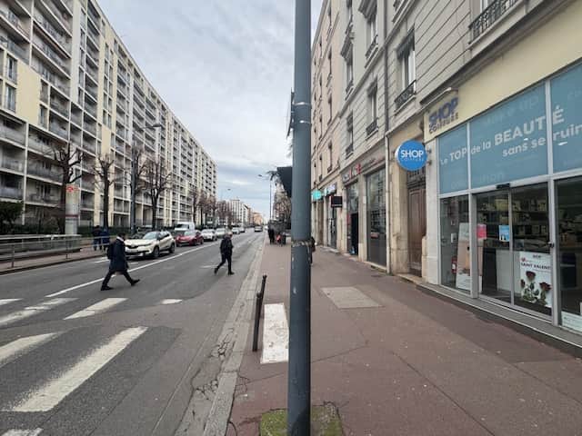 Local commercial · 60 m² · Cession de bail — photo 1