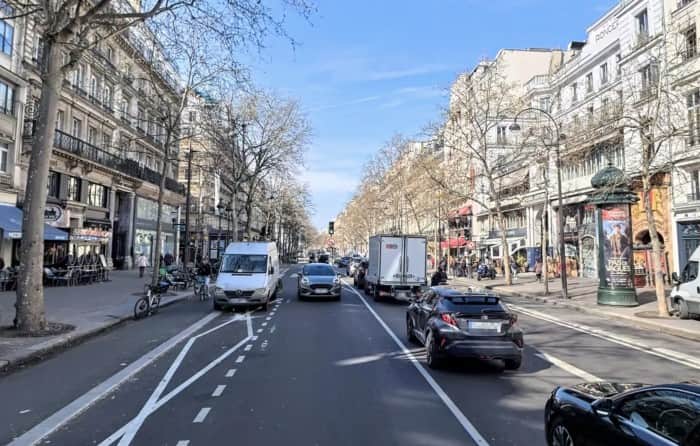 Local commercial · 83 m² · Cession de bail — photo 1