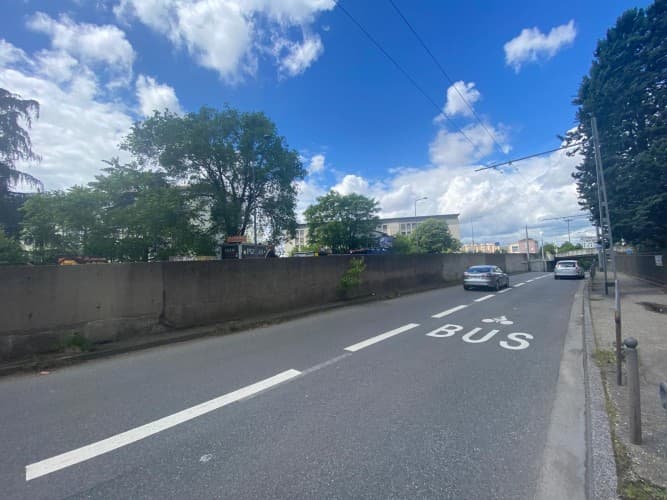 Local commercial · 66 m² · Cession de bail — photo 1
