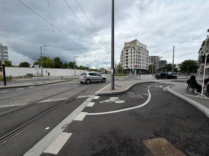 Local commercial · 125 m² · Fonds de commerce — photo 1