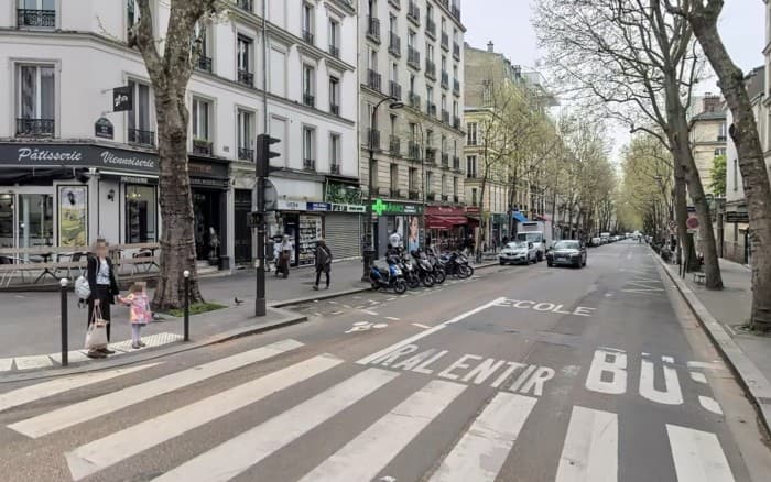Local commercial · 30 m² · Location — photo 1