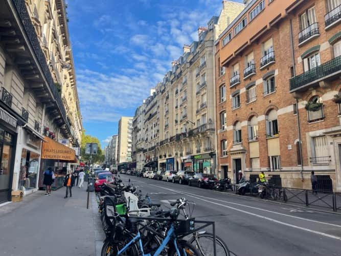 Local commercial · 38 m² · Location — photo 1